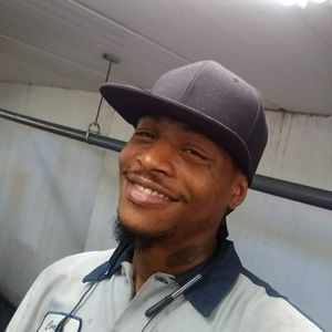 Meet your Posher, Corey